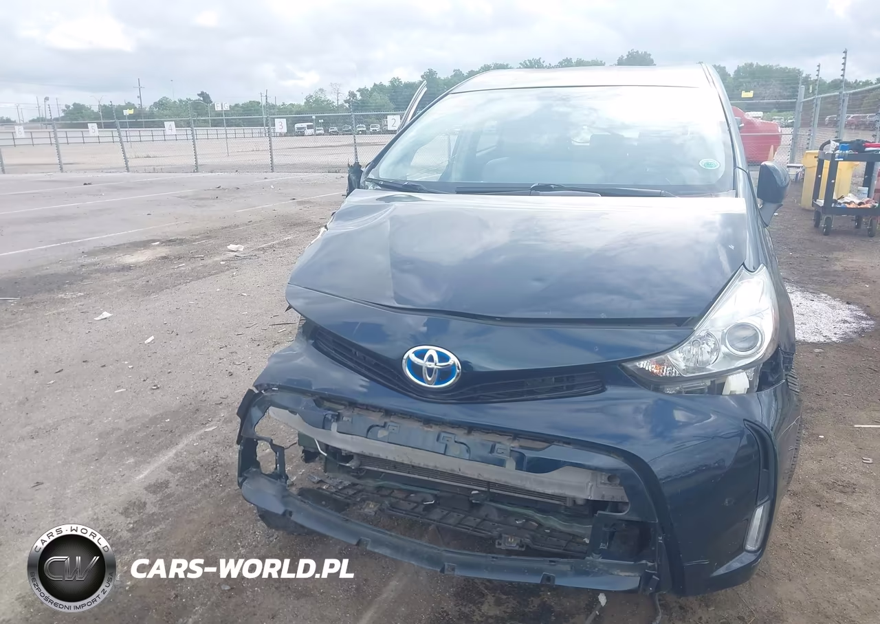2017 Toyota Prius V Four VIN:JTDZN3EUXHJ064834 - 12