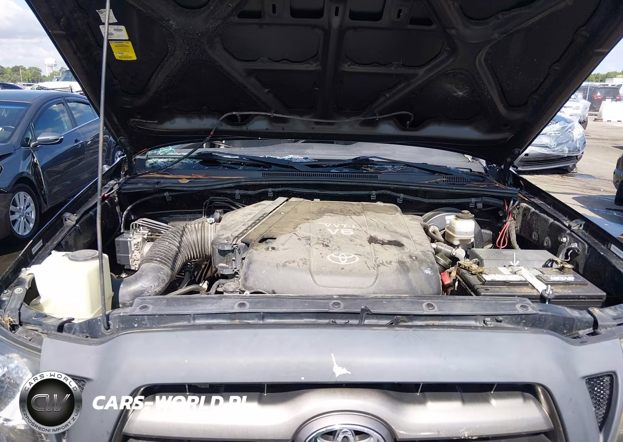 2009 Toyota Tacoma Base V6 VIN:3TMLU42N39M032002 - 10