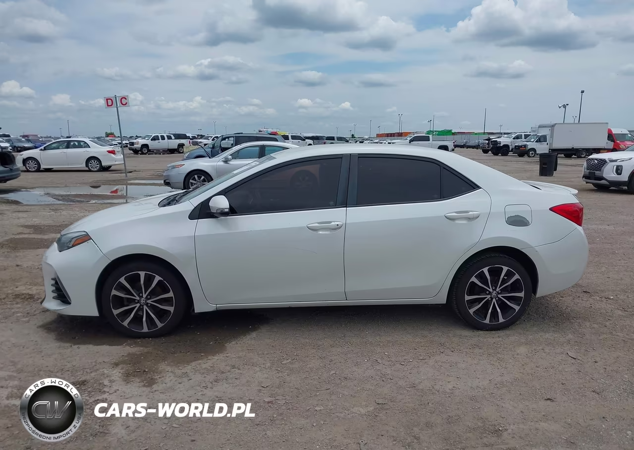 2017 Toyota Corolla Se VIN:5YFBURHE1HP699027 - 14