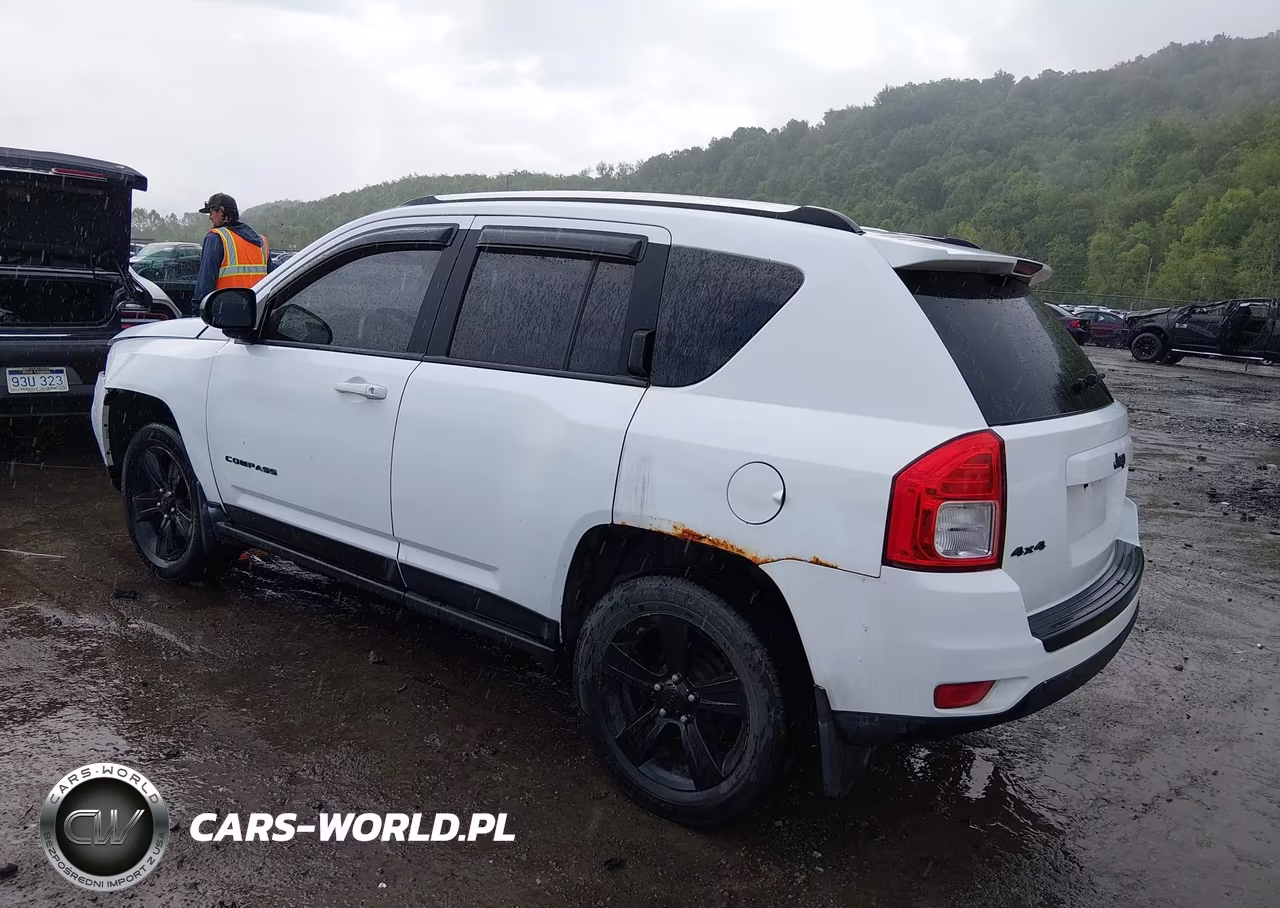 2011 Jeep Compass VIN:1J4NF1FB8BD191949 - 3