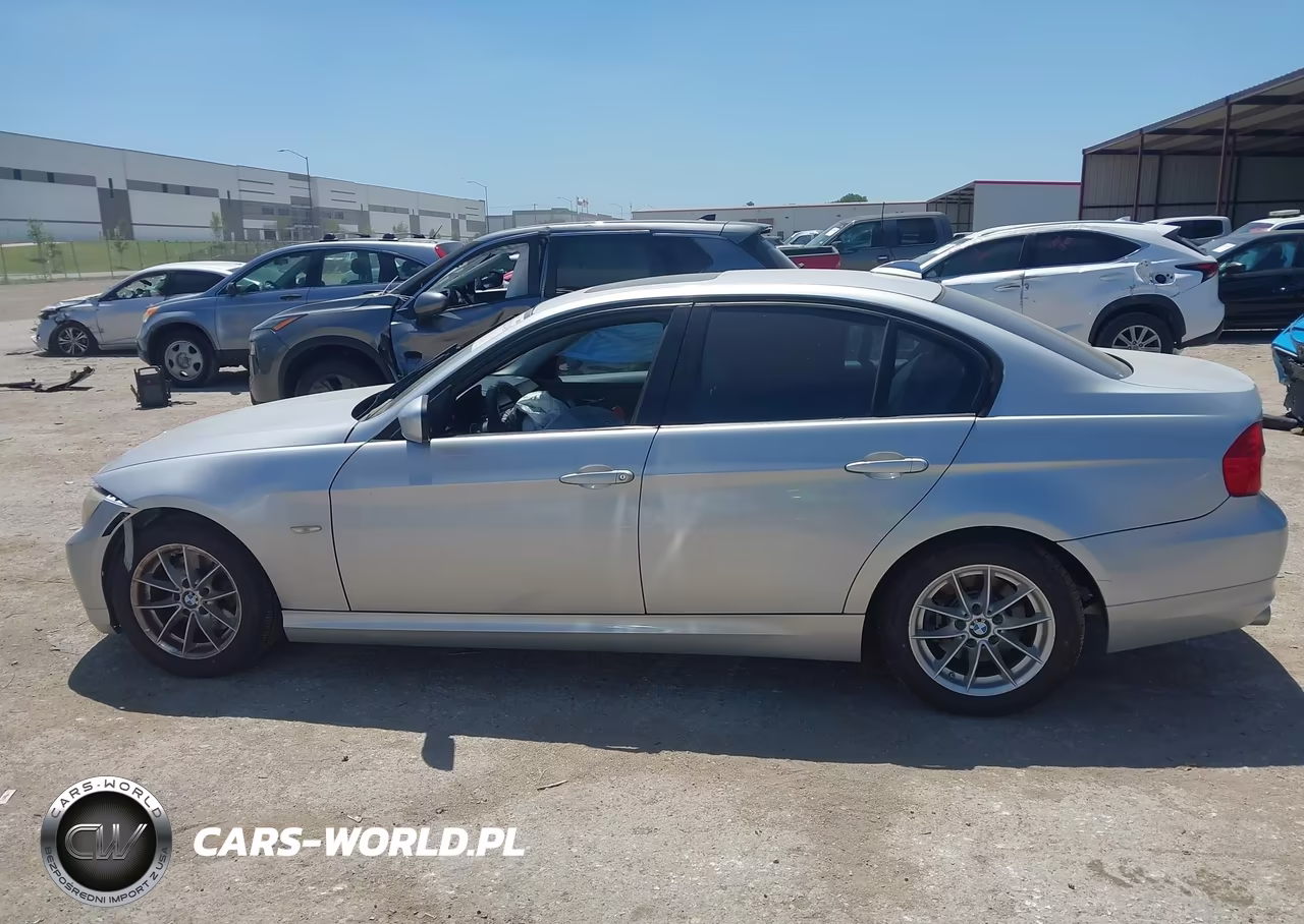 2010 BMW 328I VIN:WBAPH7G52ANM51515 - 14
