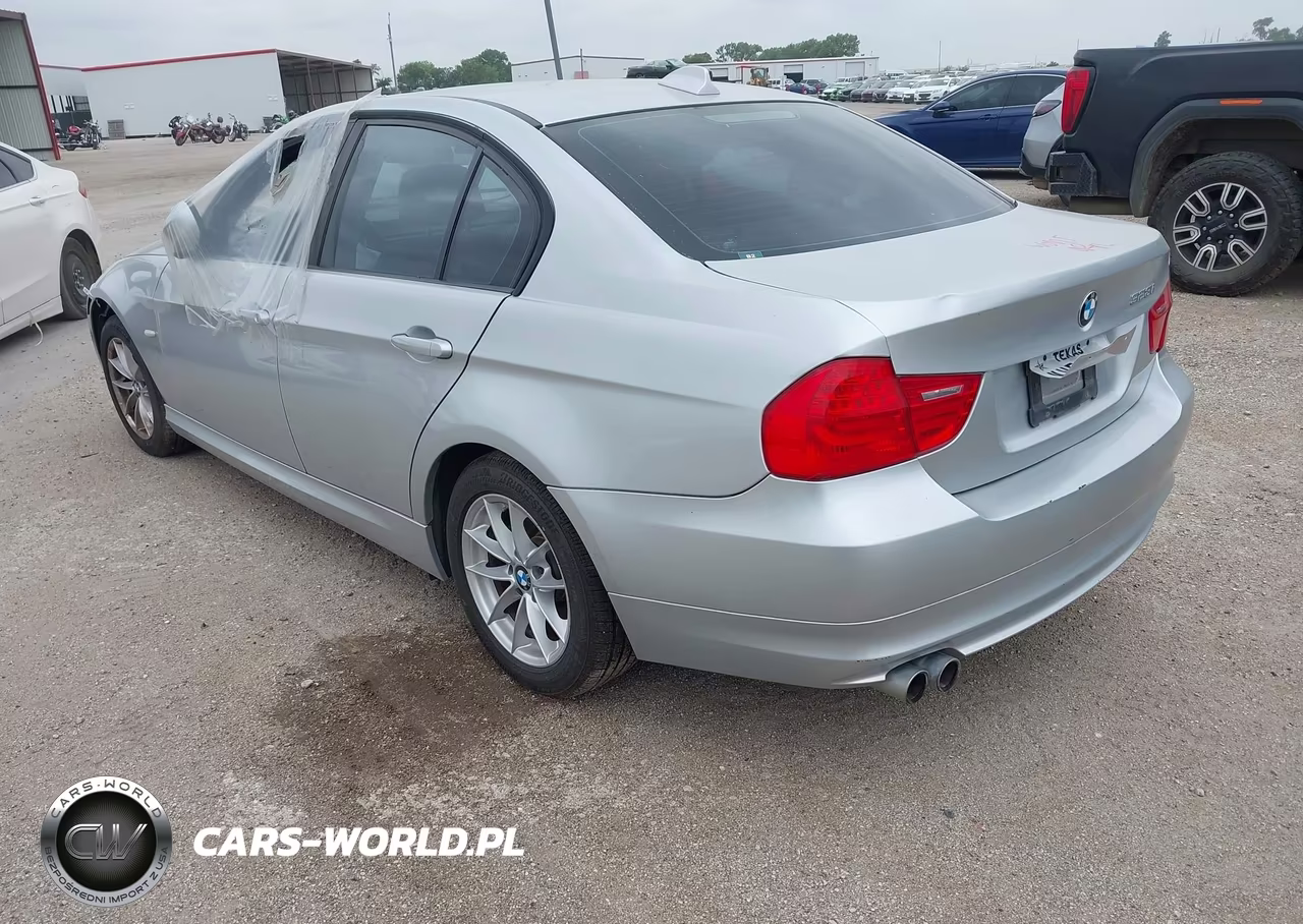 2010 BMW 328I VIN:WBAPH7G52ANM51515 - 3