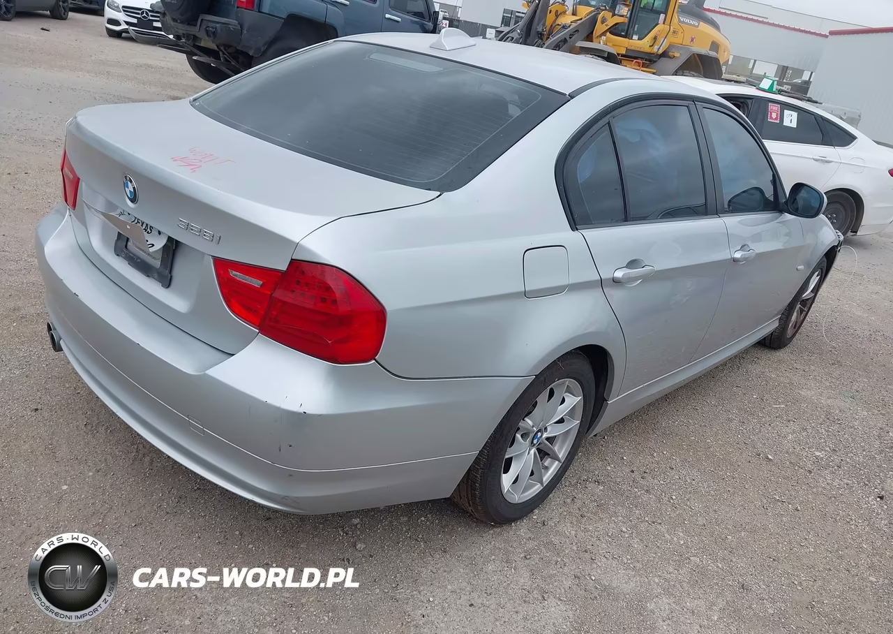 2010 BMW 328I VIN:WBAPH7G52ANM51515 - 4