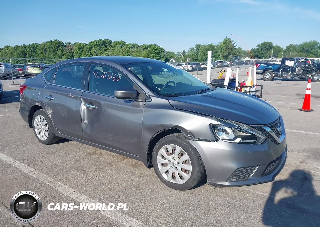 2017 Nissan Sentra S – zdjęcie 1 z 16