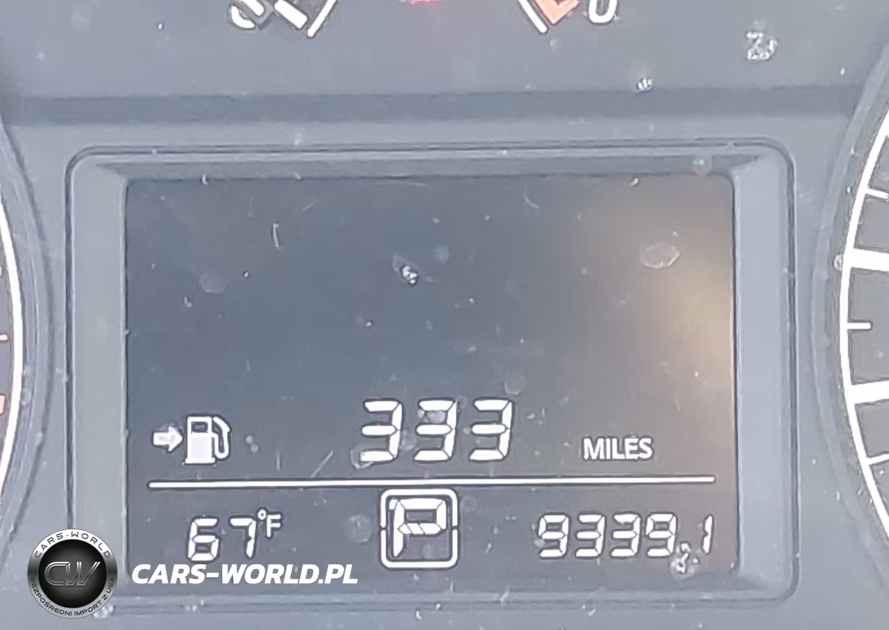 2017 Nissan Sentra S VIN:3N1AB7AP3HY375856 - 15