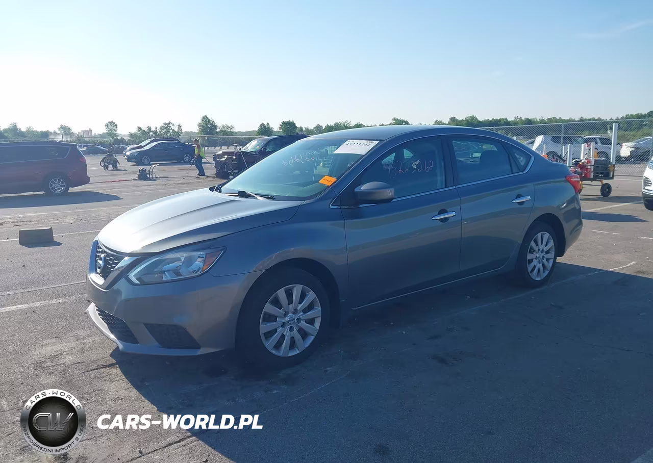 2017 Nissan Sentra S VIN:3N1AB7AP3HY375856 - 2