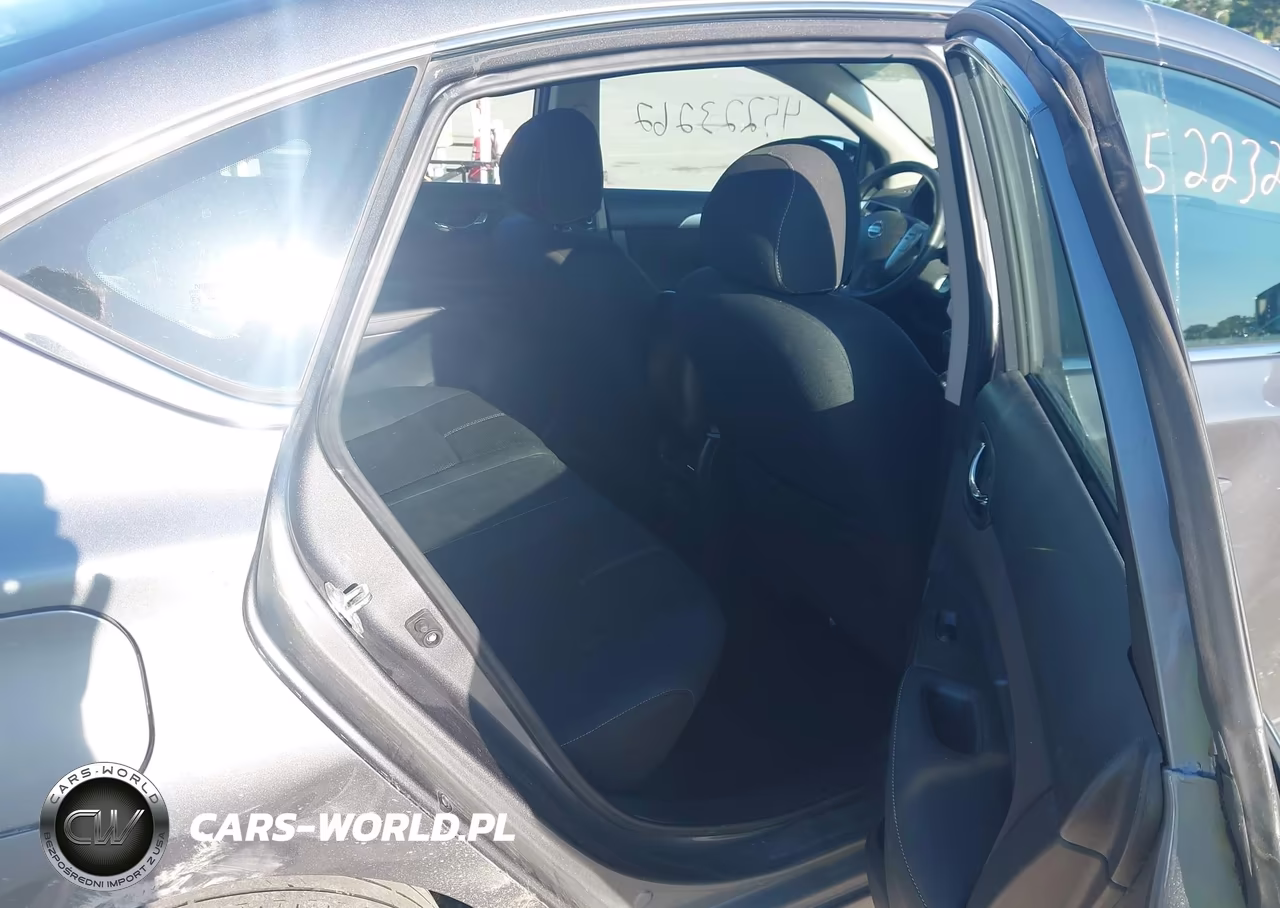 2017 Nissan Sentra S VIN:3N1AB7AP3HY375856 - 8
