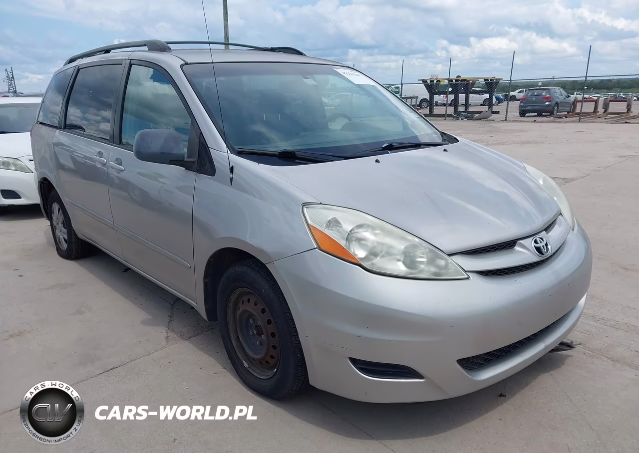 2006 Toyota Sienna Le