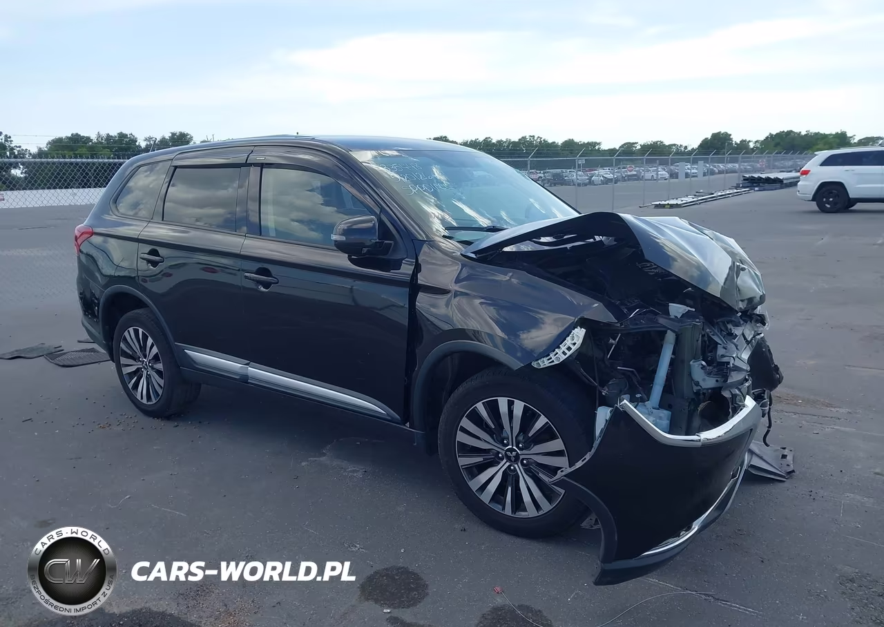 2019 Mitsubishi Outlander Se – zdjęcie 1 z 18