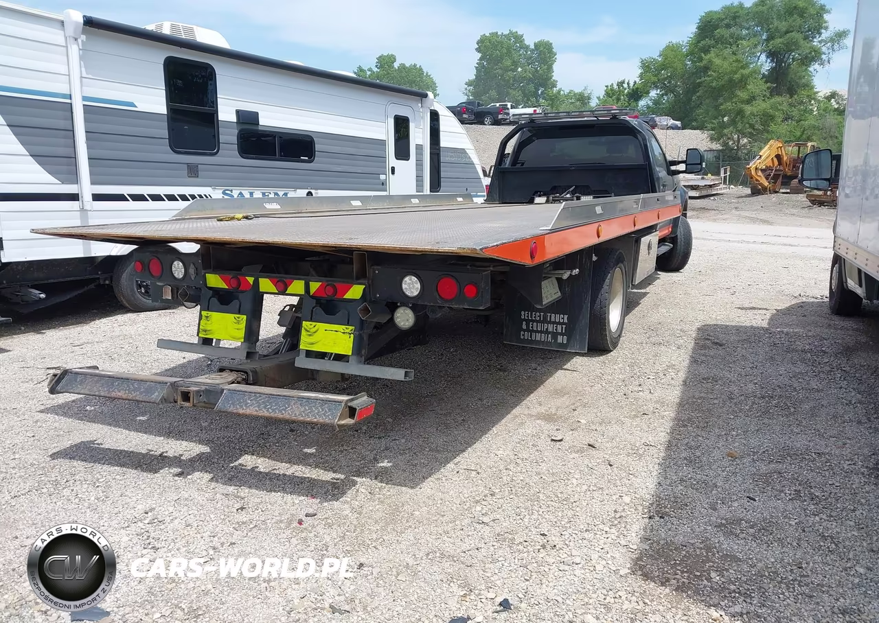 2021 Ford F-600 Chassis Xlt VIN:1FDFF6LT3MDA11716 - 4