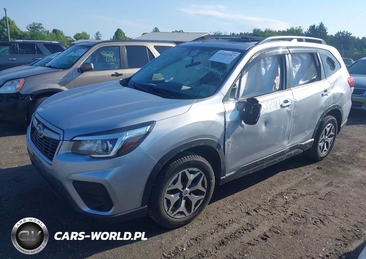 2019 Subaru Forester Premium VIN:JF2SKAGCXKH417513 - 2