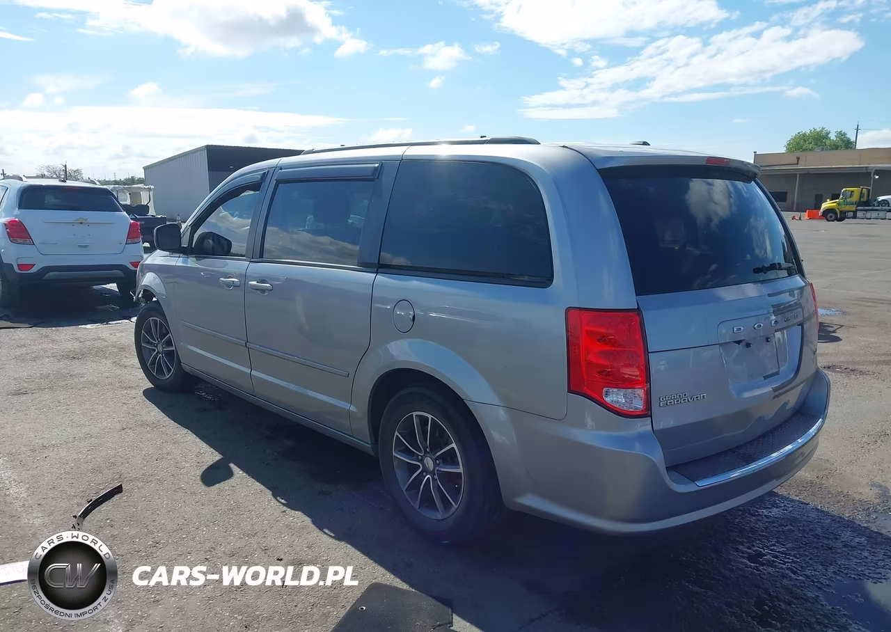 2017 Dodge Grand Caravan Sxt VIN:2C4RDGCG3HR818062 - 3