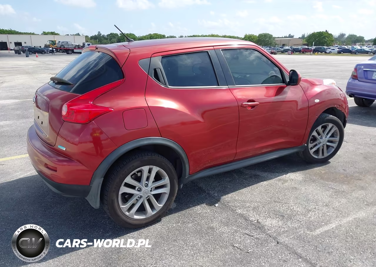 2013 Nissan Juke S VIN:JN8AF5MR8DT211836 - 4