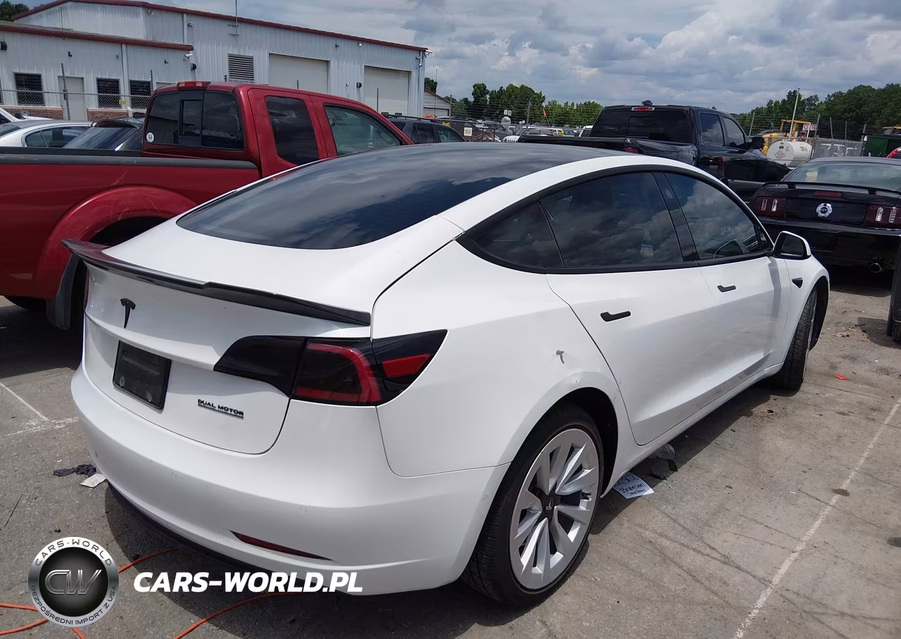 2022 Tesla Model 3 Long Range Dual Motor All-Wheel Drive VIN:5YJ3E1EB9NF123996 - 4
