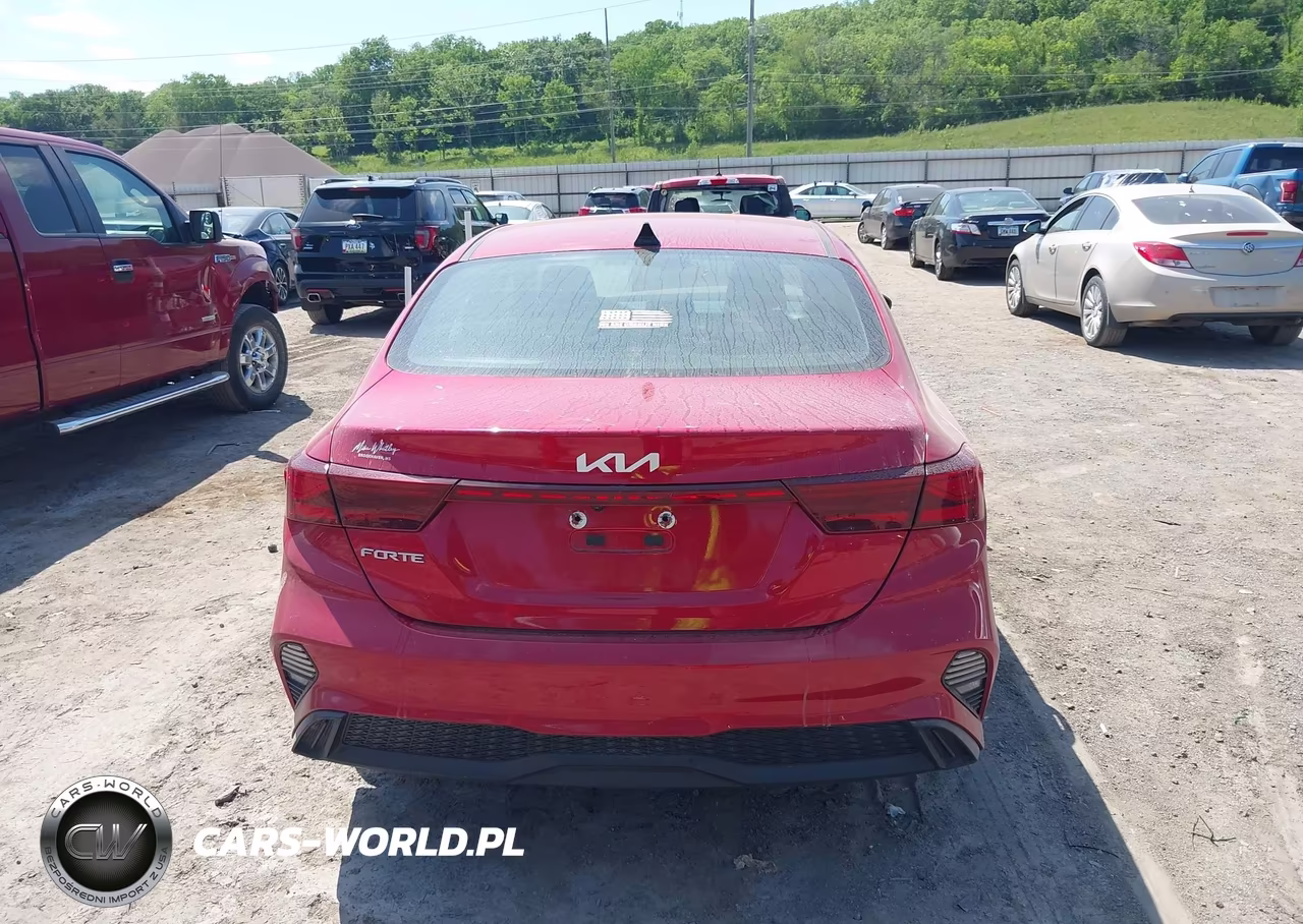 2022 Kia Forte Lxs VIN:3KPF24AD0NE432714 - 16