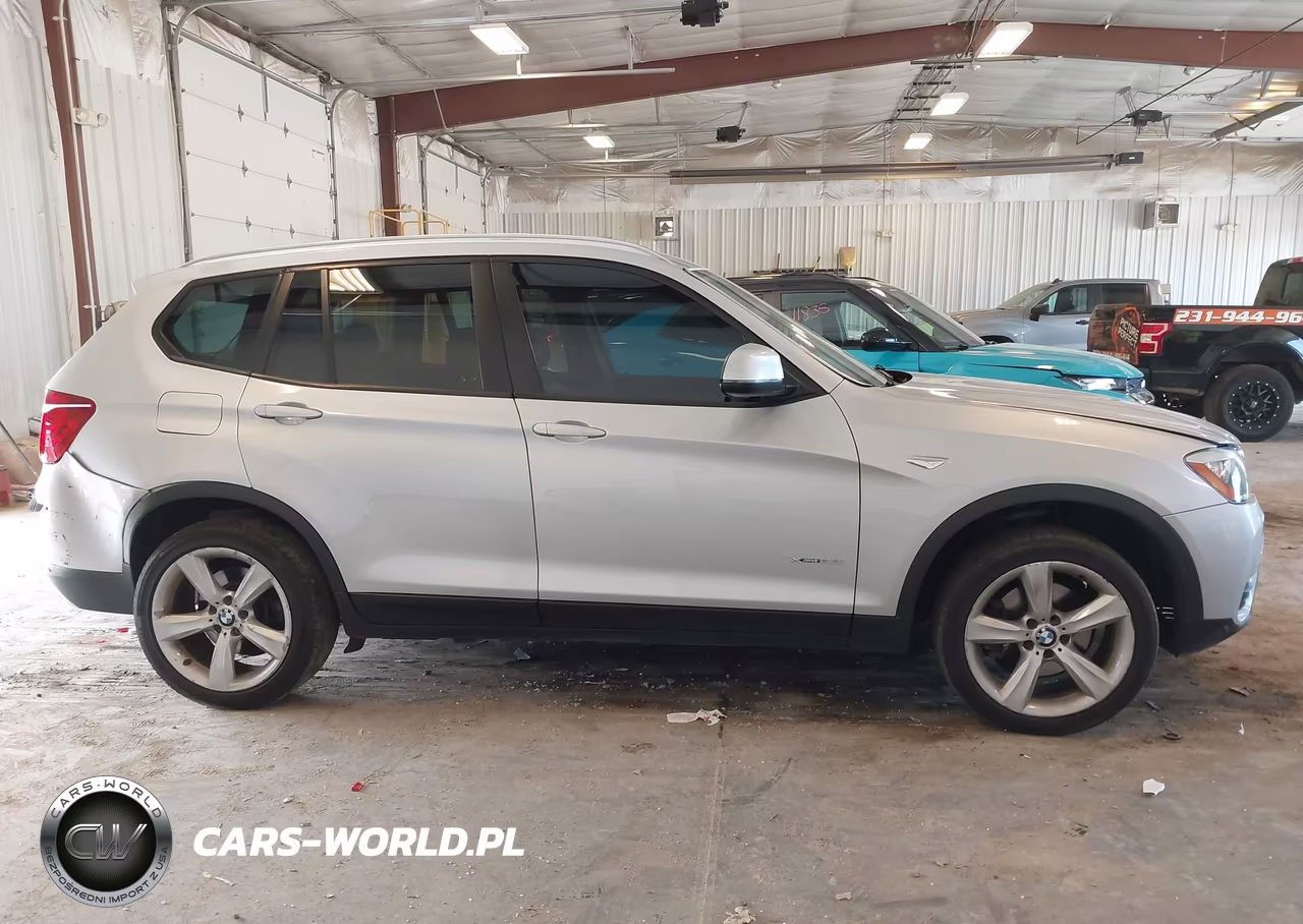 2017 BMW X3 xDrive28I VIN:5UXWX9C56H0T13226 - 13