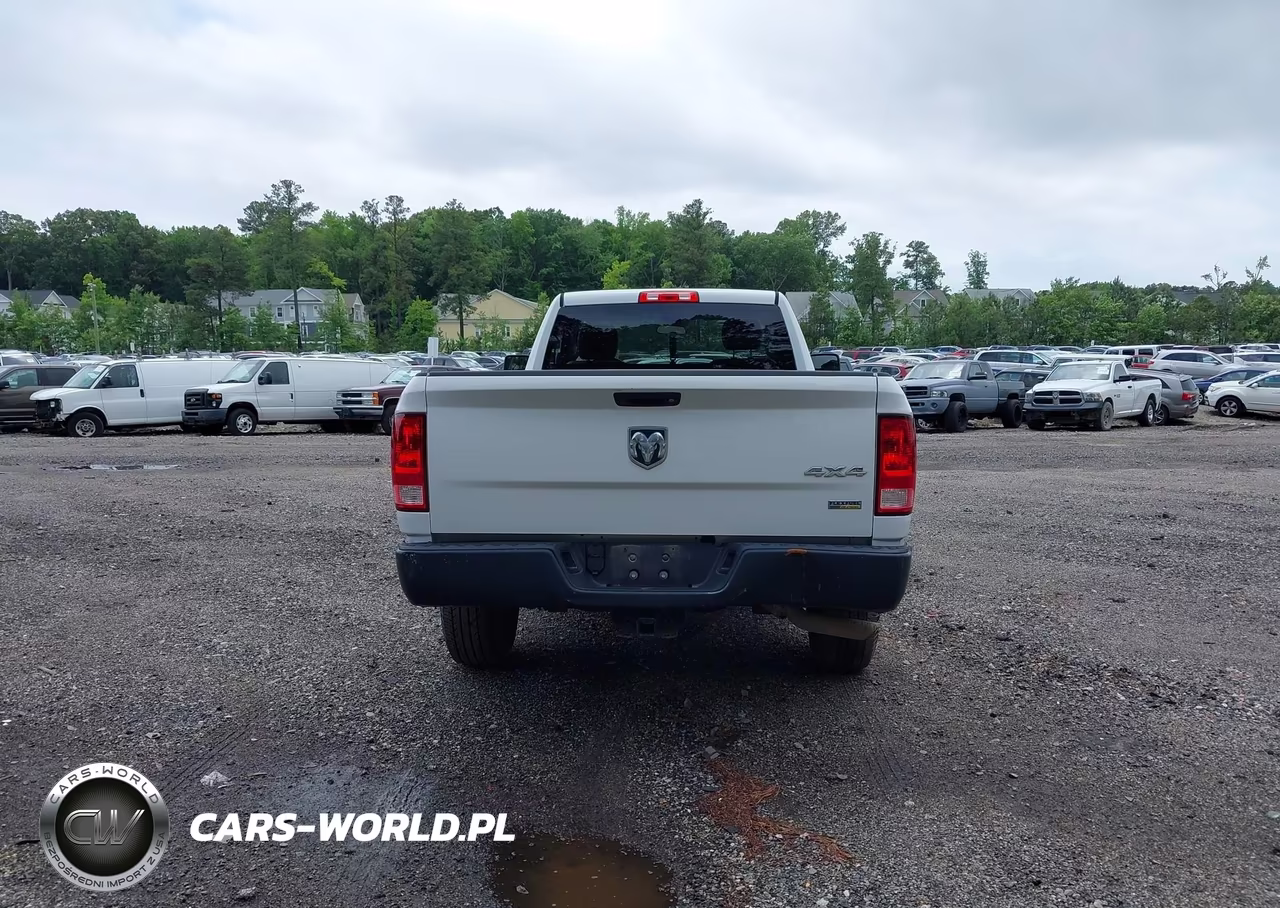 2017 Ram 1500 Tradesman 4X4 8' Box VIN:3C6JR7DG3HG675401 - 16