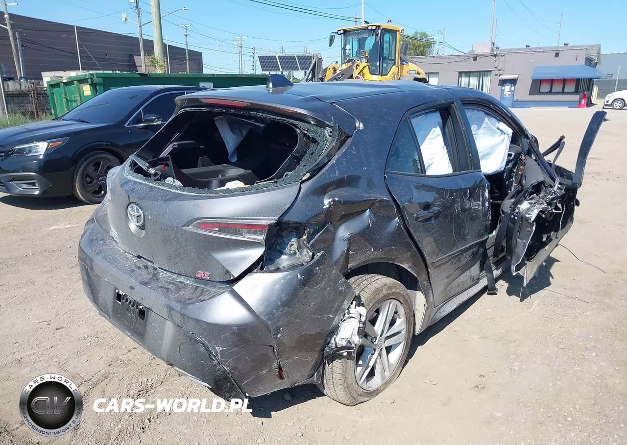 2022 Toyota Corolla Se VIN:JTND4MBE2N3182808 - 4