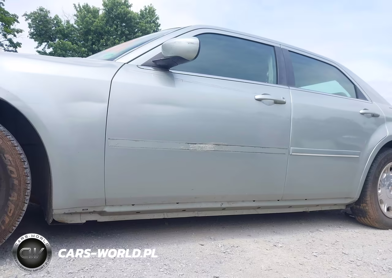 2005 Chrysler 300 Touring VIN:2C3AA53G35H131034 - 19