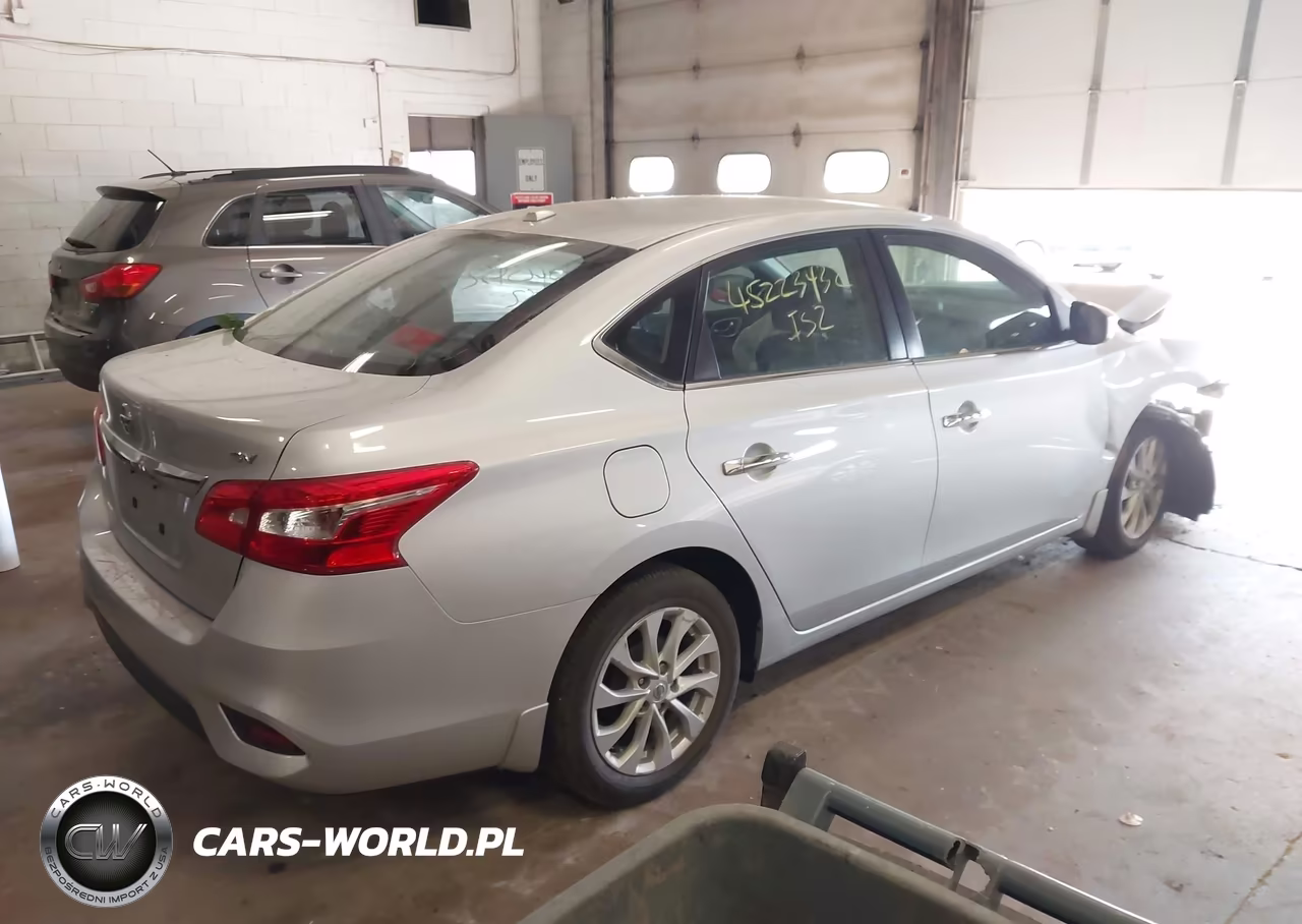 2018 Nissan Sentra Sv VIN:3N1AB7AP1JY236167 - 4
