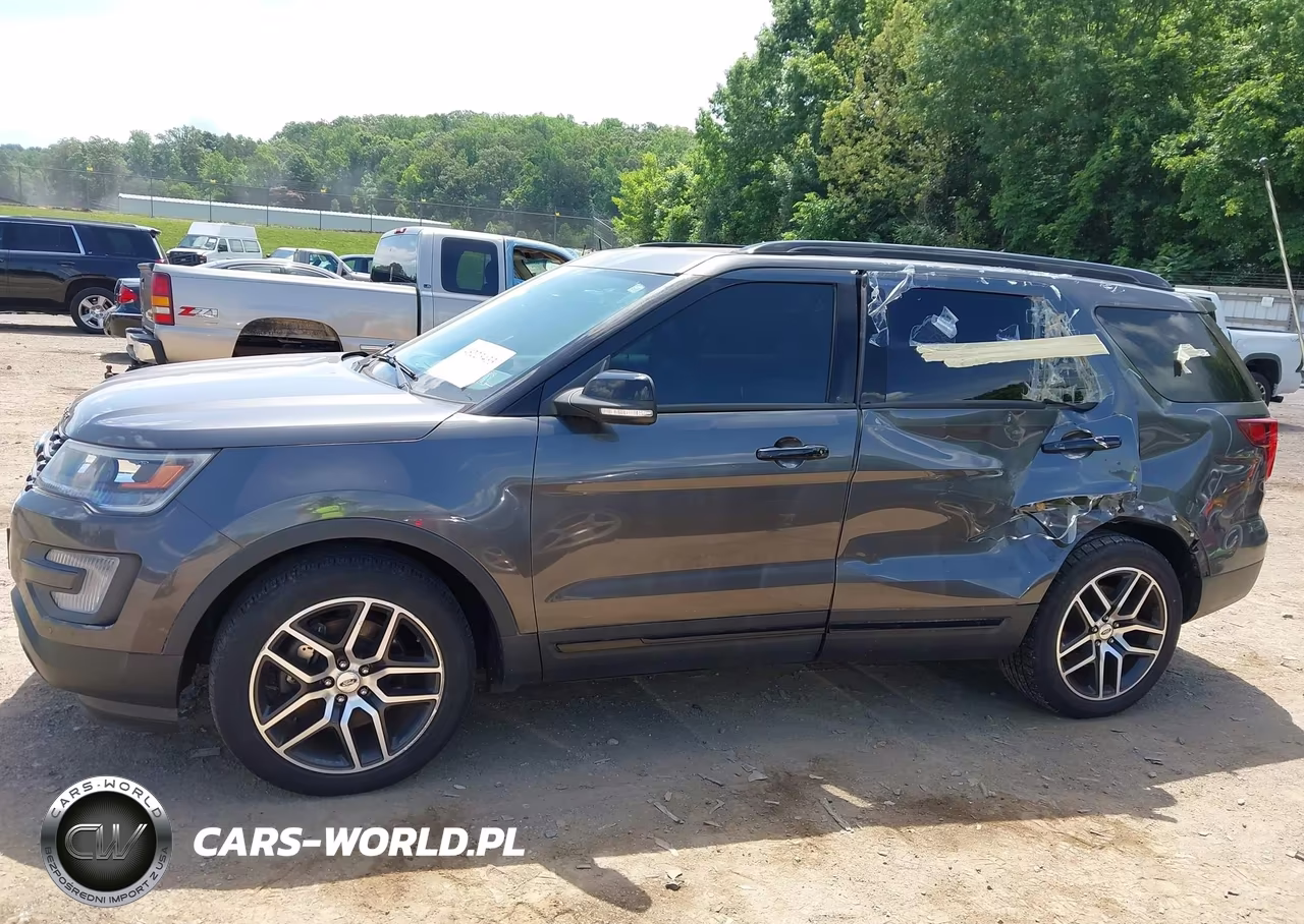 2017 Ford Explorer Sport VIN:1FM5K8GT1HGD37094 - 14