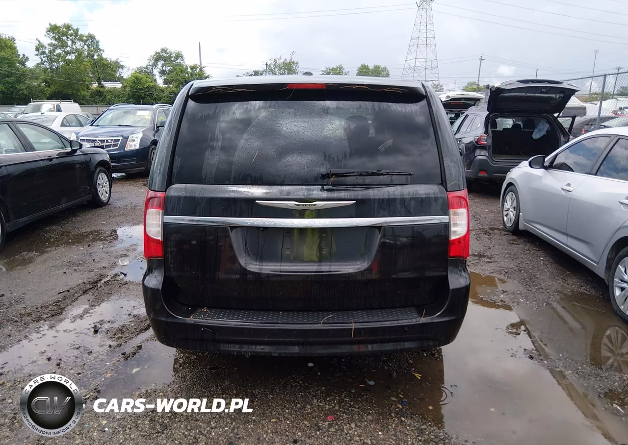2014 Chrysler Town & Country S VIN:2C4RC1HG3ER277180 - 16
