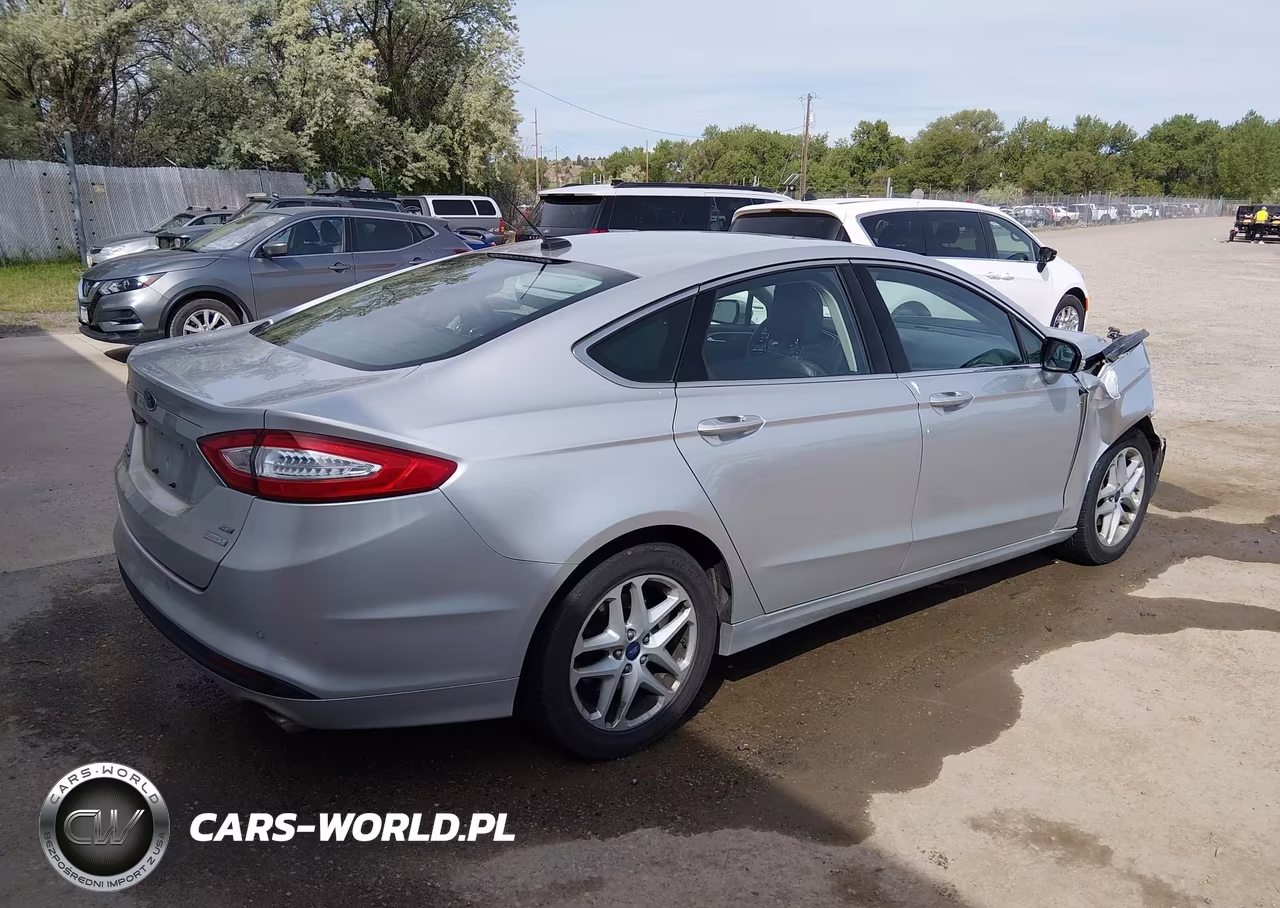 2013 Ford Fusion Se VIN:3FA6P0HR7DR380121 - 4