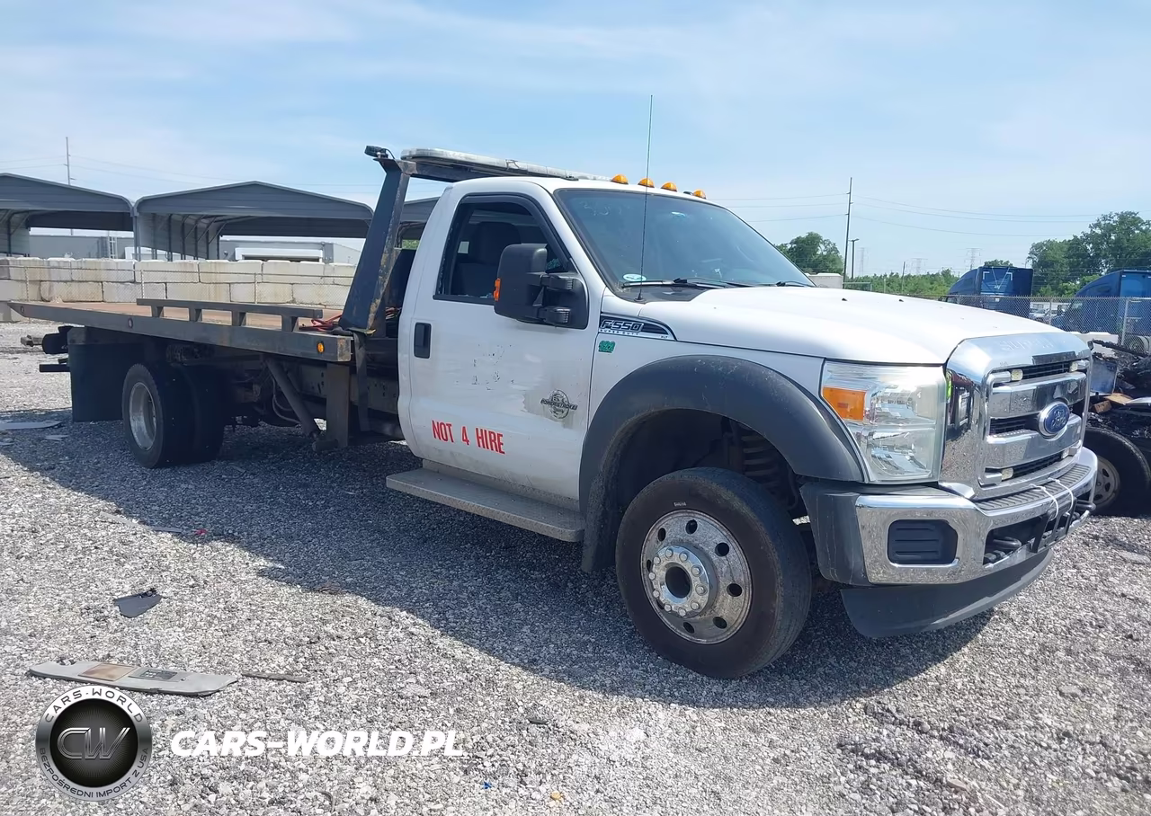2016 Ford F-550 Chassis Xlt