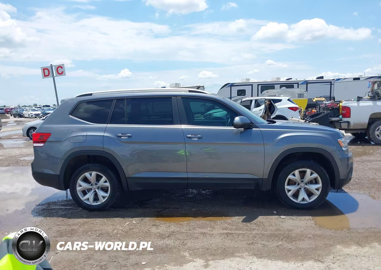 2019 Volkswagen Atlas 3.6L V6 S VIN:1V2GR2CA0KC602787 - 13