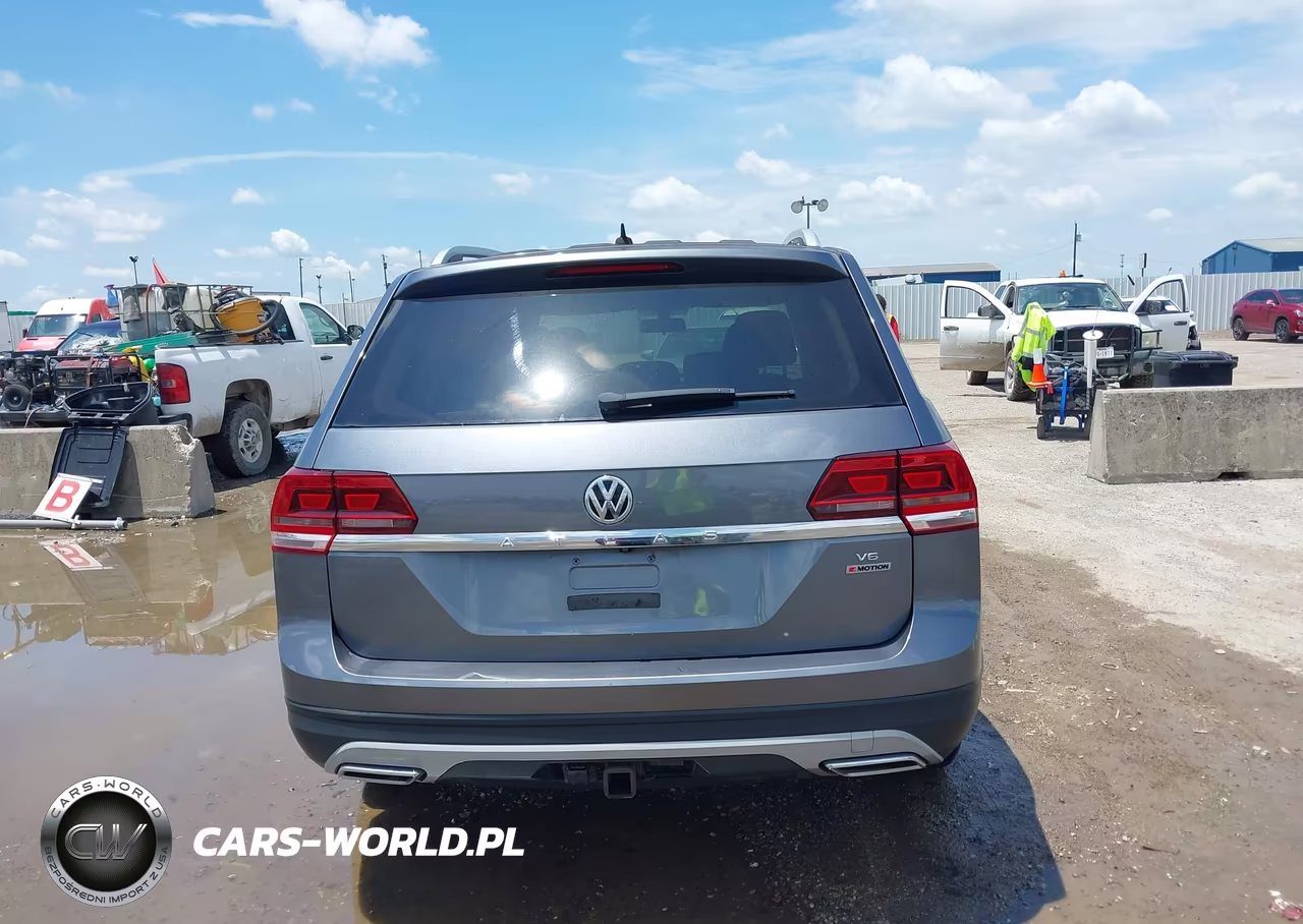 2019 Volkswagen Atlas 3.6L V6 S VIN:1V2GR2CA0KC602787 - 16