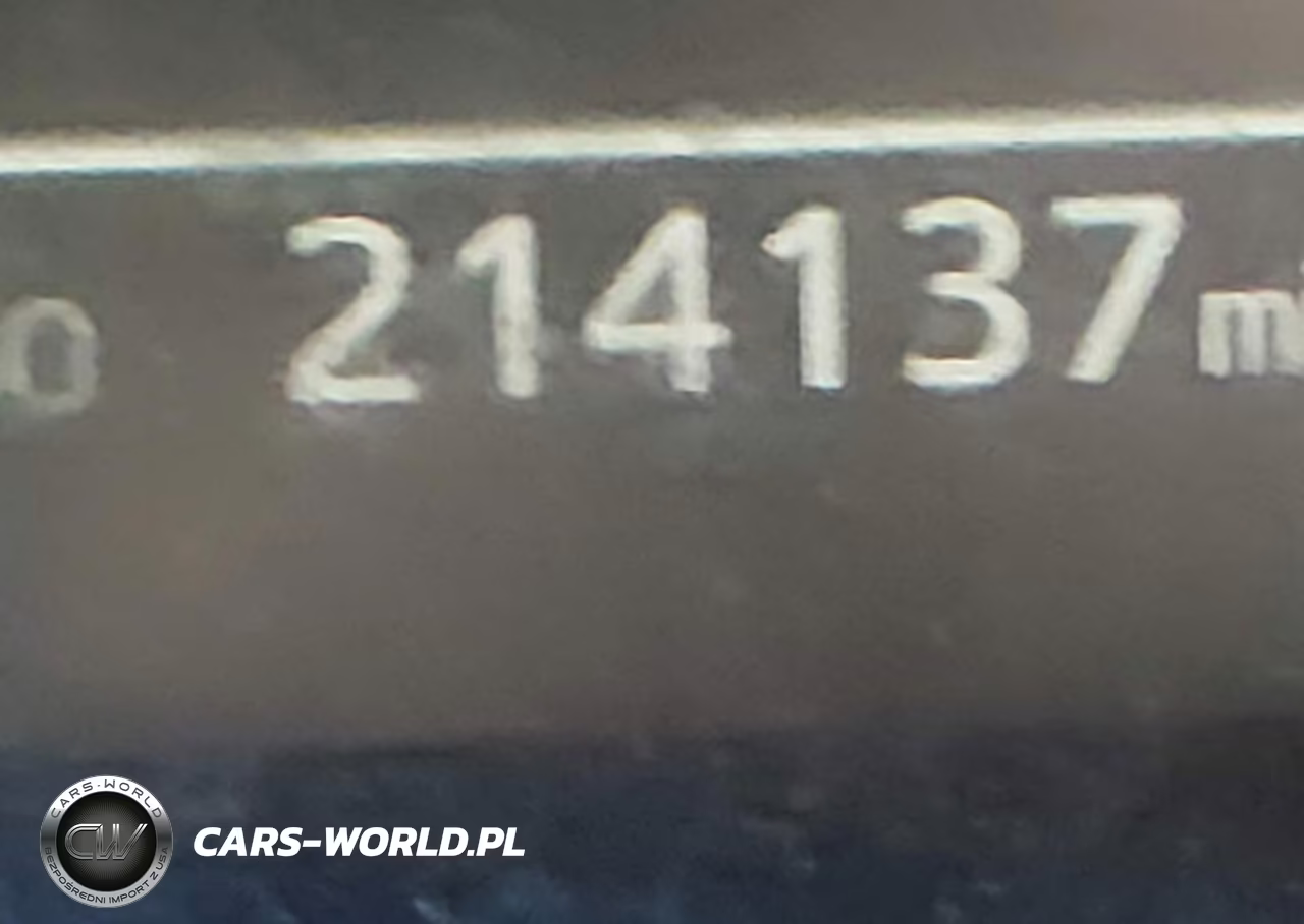 2018 Toyota Camry Le VIN:4T1B11HK2JU594985 - 15