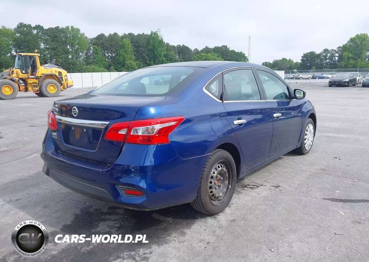 2016 Nissan Sentra S VIN:3N1AB7AP7GY337867 - 4