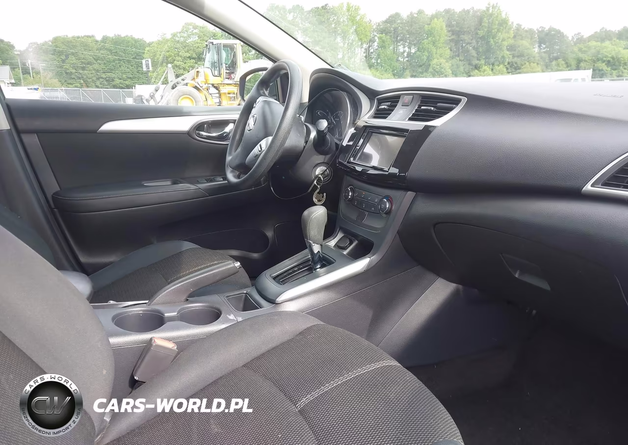 2016 Nissan Sentra S VIN:3N1AB7AP7GY337867 - 5