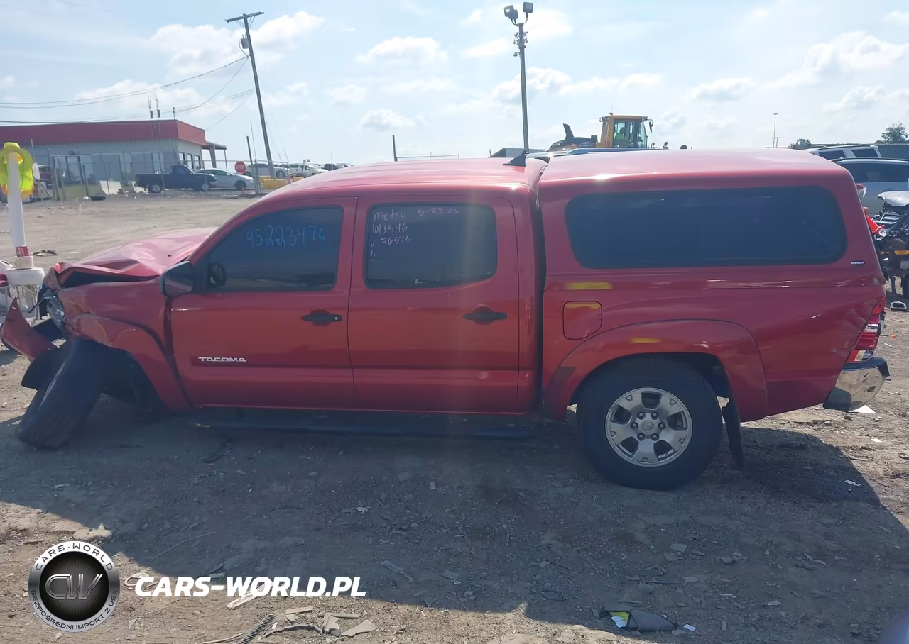 2015 Toyota Tacoma Prerunner V6 VIN:5TFJU4GN4FX076516 - 14