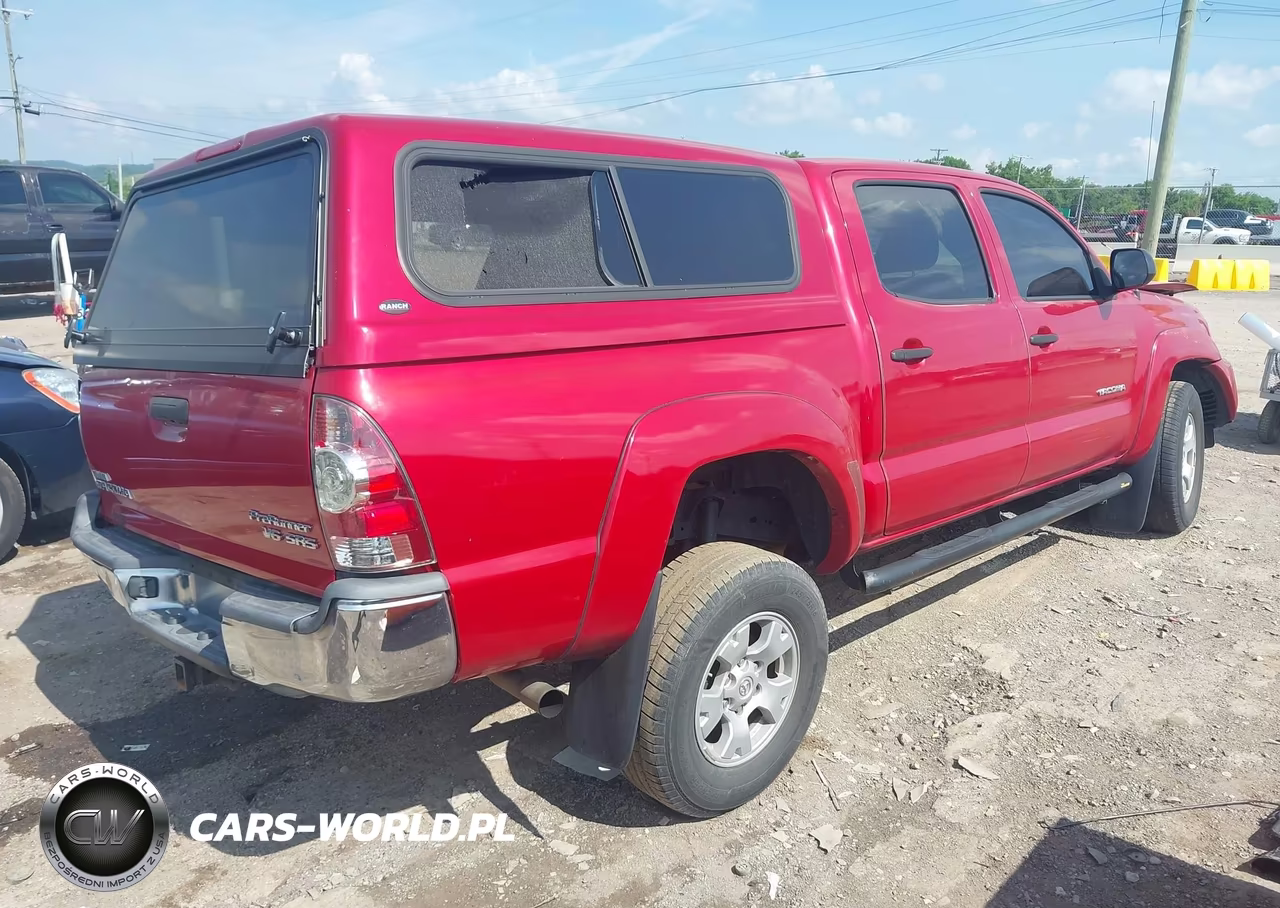2015 Toyota Tacoma Prerunner V6 VIN:5TFJU4GN4FX076516 - 4