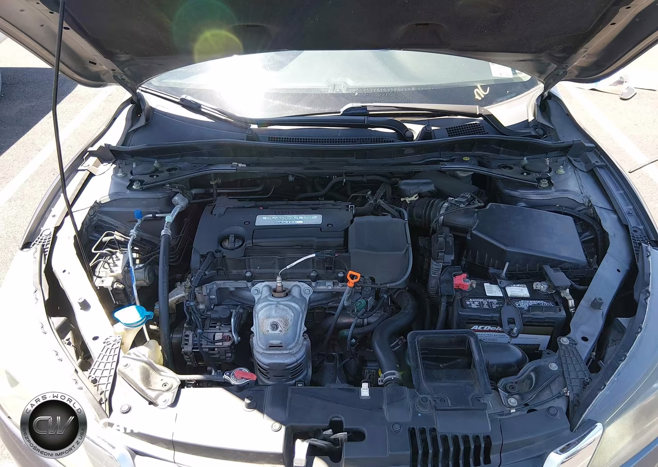 2015 Honda Accord Sport VIN:1HGCR2F51FA109072 - 10