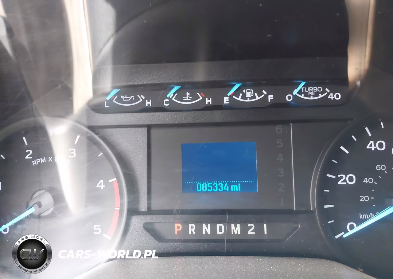 2018 Ford F-450 Chassis Xl VIN:1FDUF4HT2JEC94796 - 7