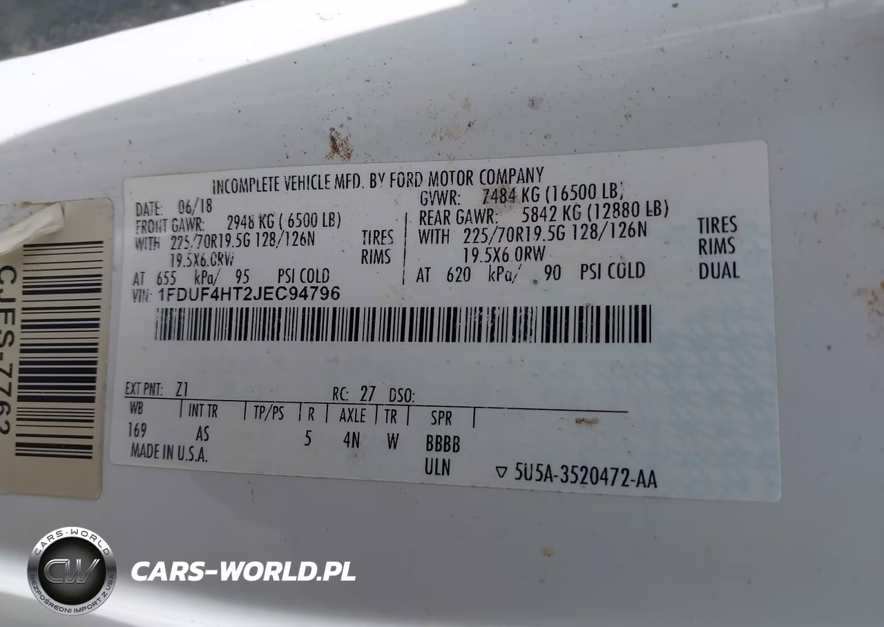2018 Ford F-450 Chassis Xl VIN:1FDUF4HT2JEC94796 - 9