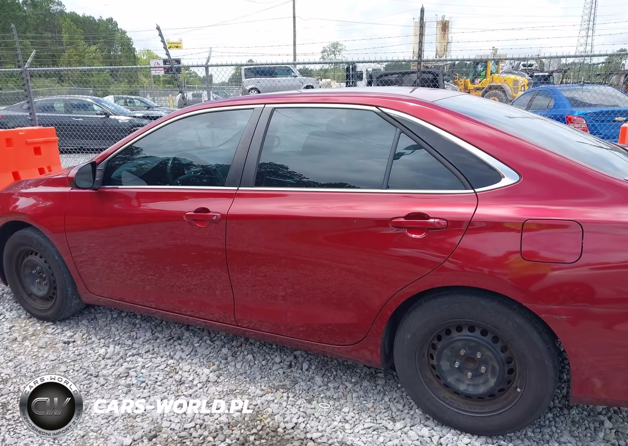 2017 Toyota Camry Le VIN:4T1BF1FK1HU643494 - 14