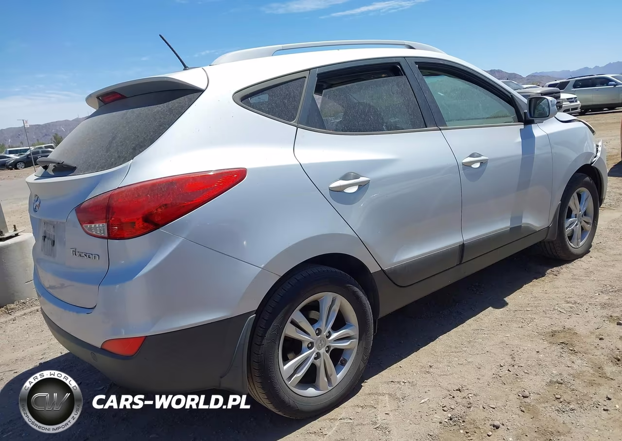 2013 Hyundai Tucson Gls VIN:KM8JU3AC5DU551019 - 4