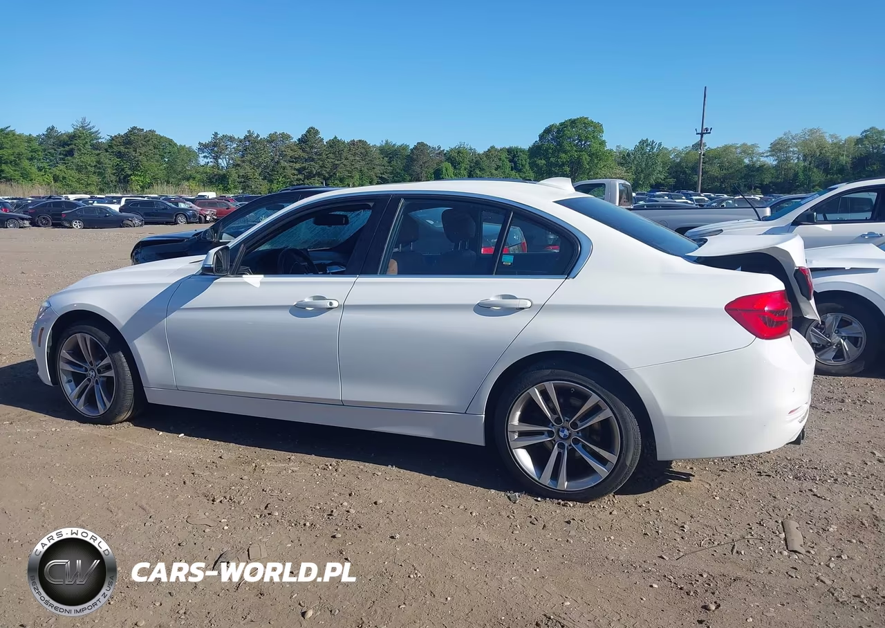 2017 BMW 330I xDrive VIN:WBA8D9G59HNU59312 - 14