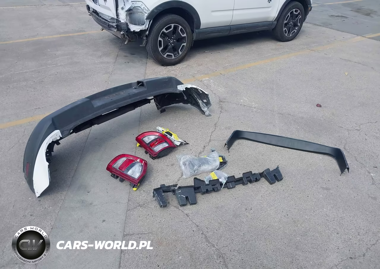 2021 Ford Bronco Sport Outer Banks VIN:3FMCR9C69MRB21389 - 12