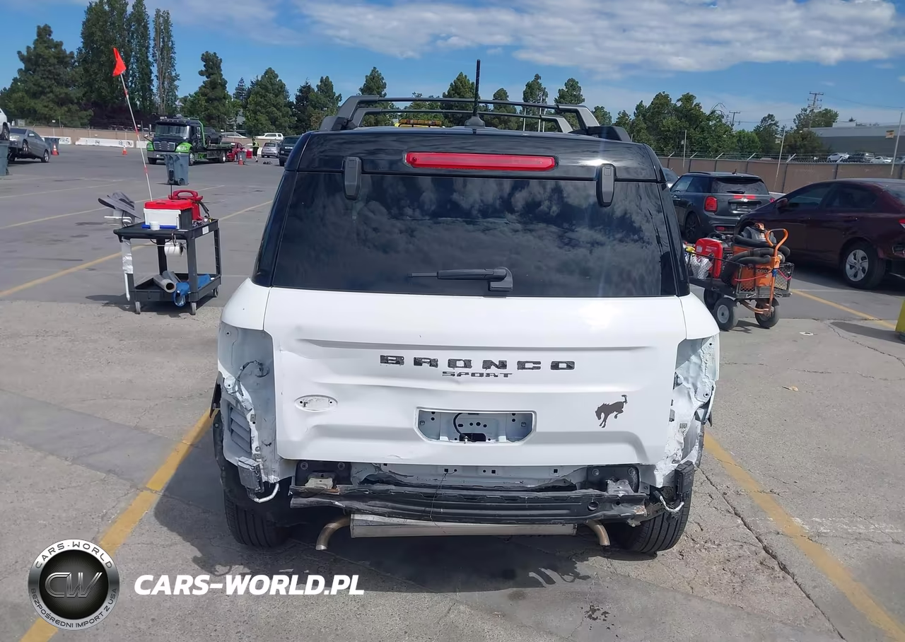 2021 Ford Bronco Sport Outer Banks VIN:3FMCR9C69MRB21389 - 17
