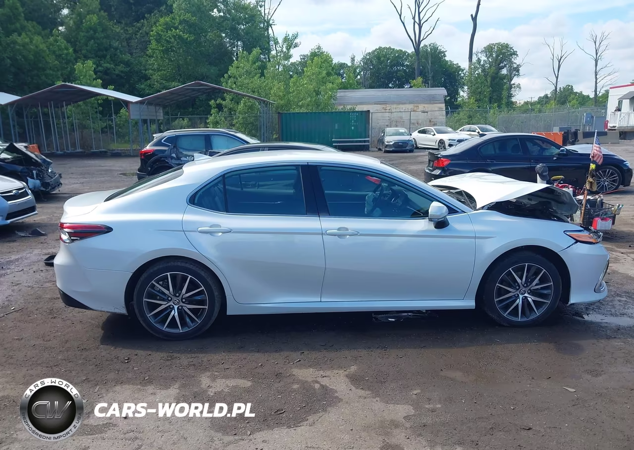 2023 Toyota Camry Xle Hybrid VIN:4T1F31AK2PU611671 - 13