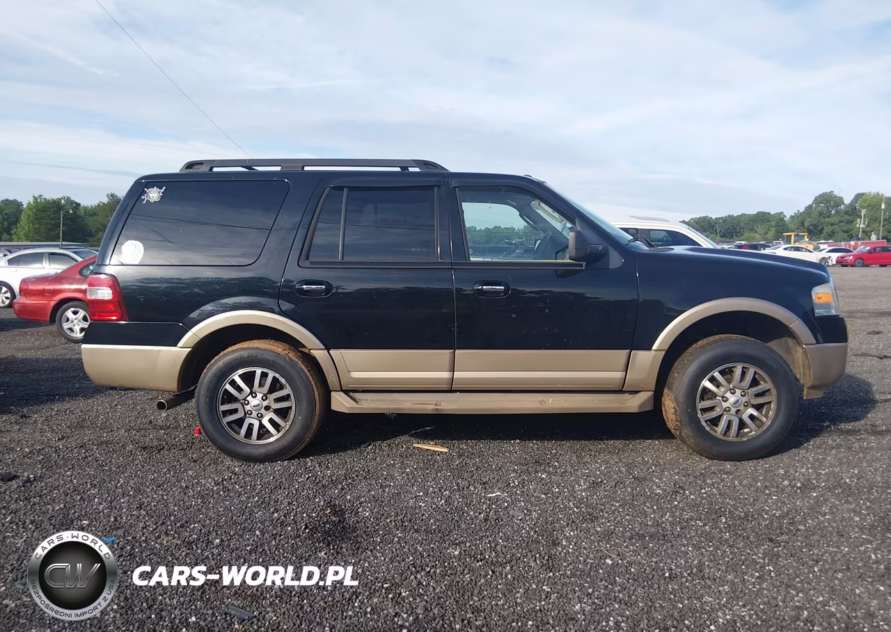 2011 Ford Expedition Xlt VIN:1FMJU1J55BEF53351 - 13