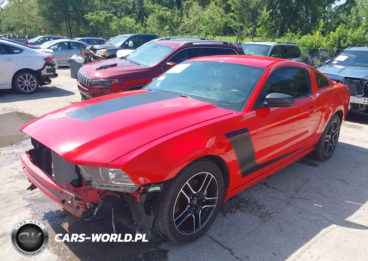 2014 Ford Mustang V6 VIN:1ZVBP8AMXE5328957 - 2
