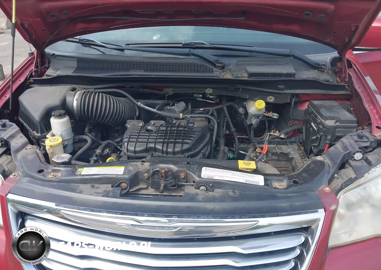 2012 Chrysler Town & Country Touring VIN:2C4RC1BG5CR339118 - 10