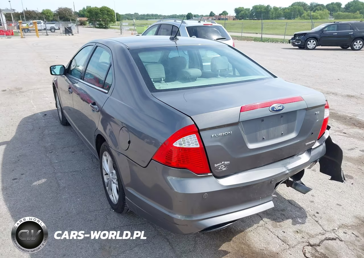 2012 Ford Fusion Se VIN:3FAHP0HG8CR380361 - 3