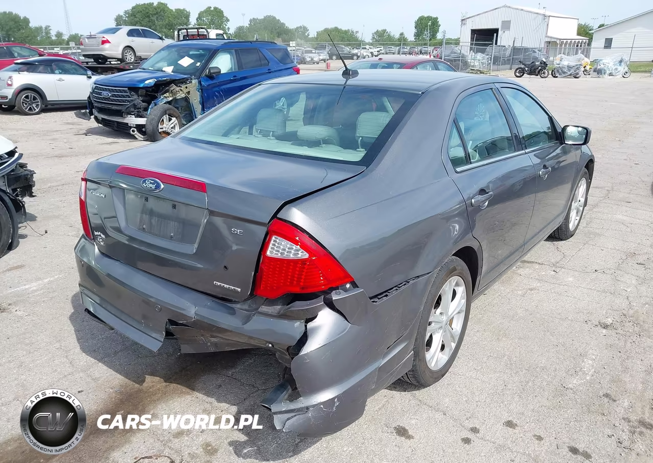 2012 Ford Fusion Se VIN:3FAHP0HG8CR380361 - 4
