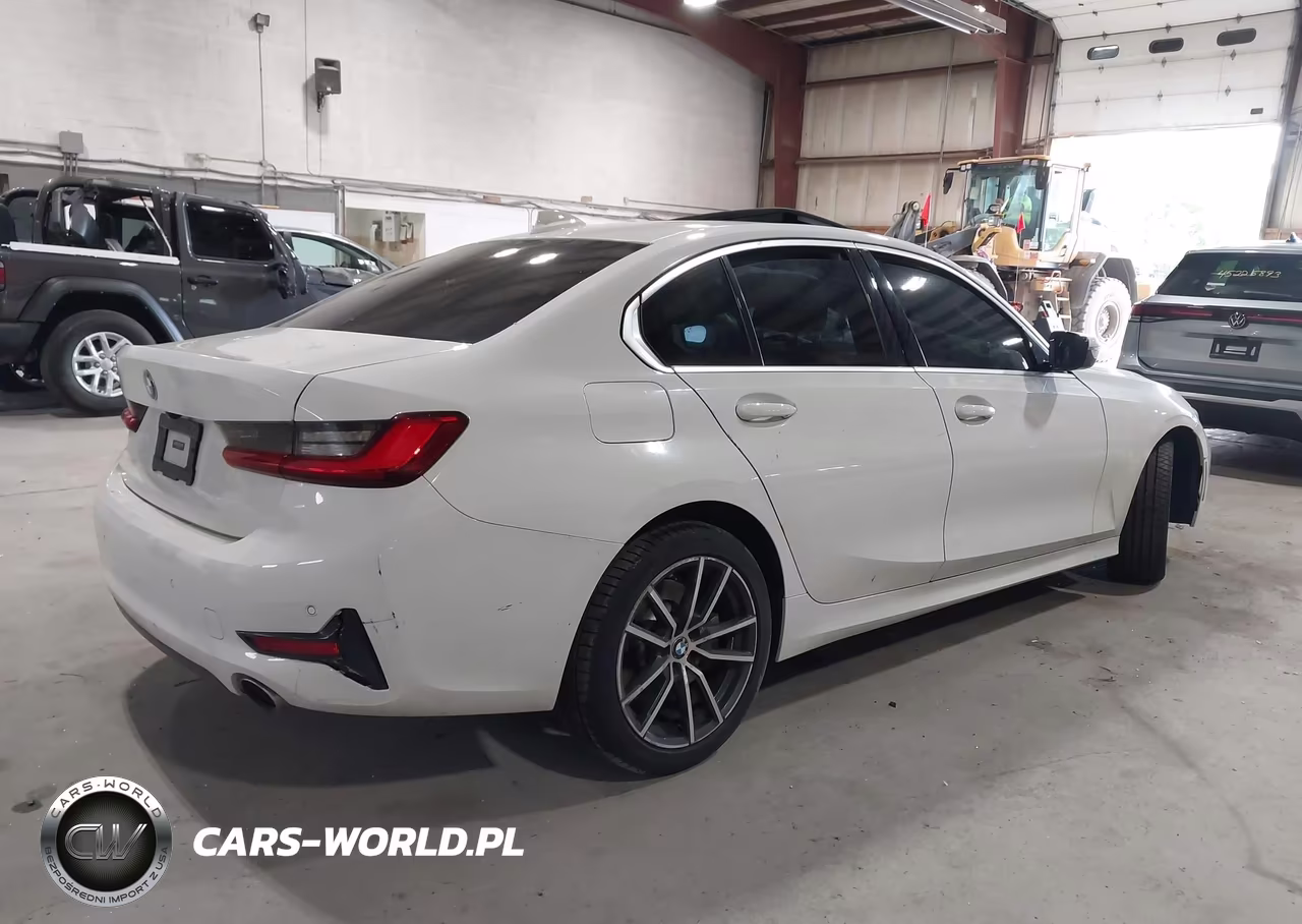 2020 BMW 330I xDrive VIN:3MW5R7J09L8B20731 - 4